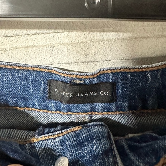 Silver Jeans Highly Desirable Short Size W28/3L‎ Medium Wash - Picture 5 of 7